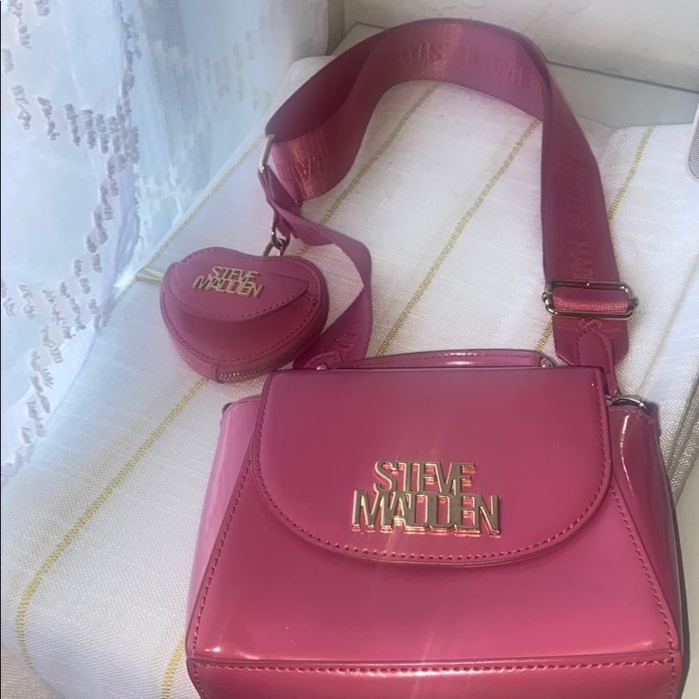 Steve Madden Pink Crossbody Bag with Chic Design